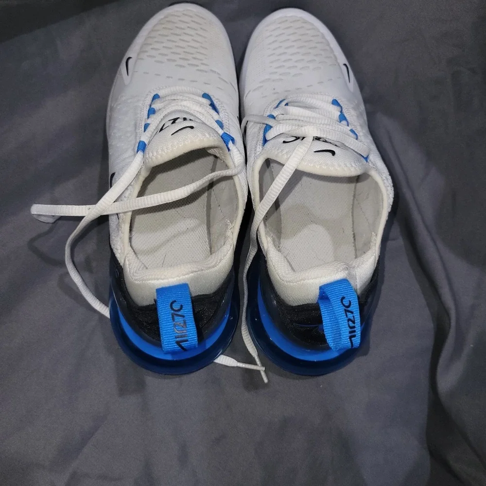 Size 6Y-Nike Air Max 270 GS 'White Photo Blue' 943345-112 (Womens 7)